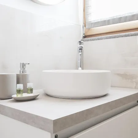 Easylife - Gioiello Con Ampio Balcone Panoramico In Porta Ticinese *
