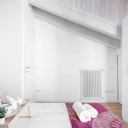 Easylife - Gioiello Con Ampio Balcone Panoramico In Porta Ticinese *